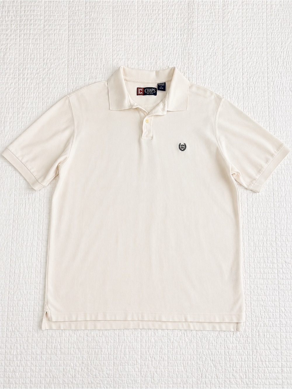 Chaps Men’s Light Cream Polo Large with Embroidered Crest EUC 100% Cotton